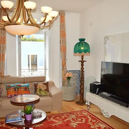 Chiado 3 Bedroom Luxury Lisbon