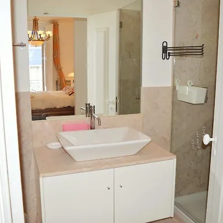 Apartment Chiado 3 Bedroom Luxury